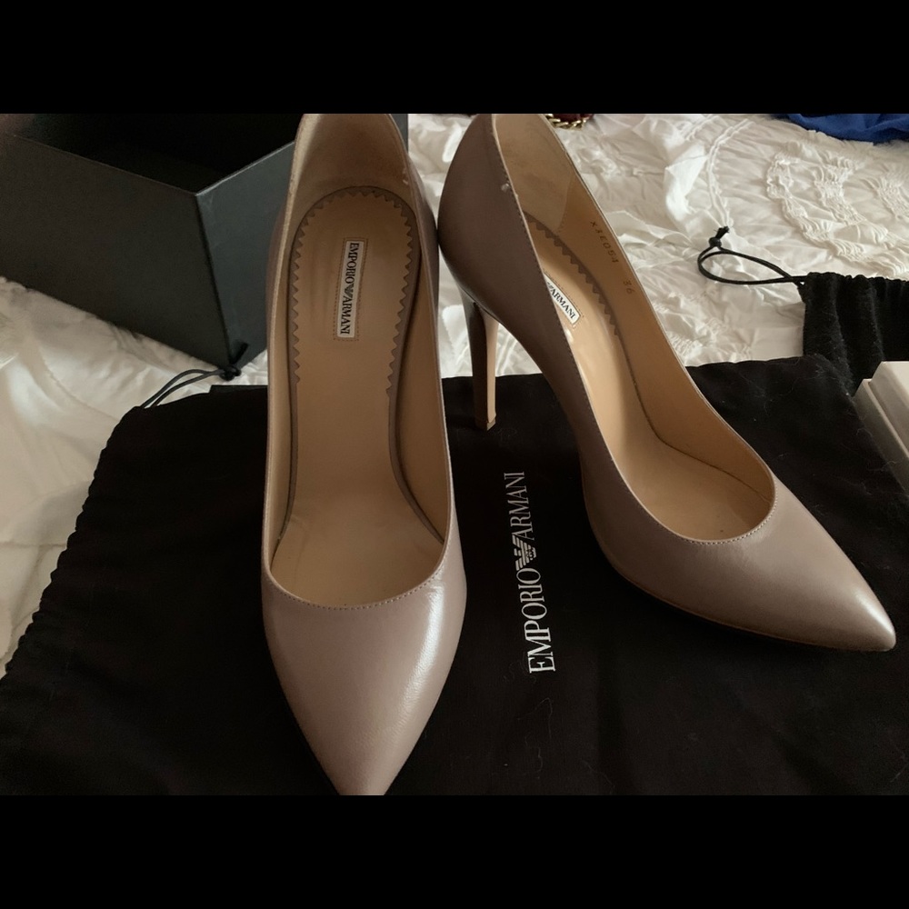 Emporio Armani Leather Pumps